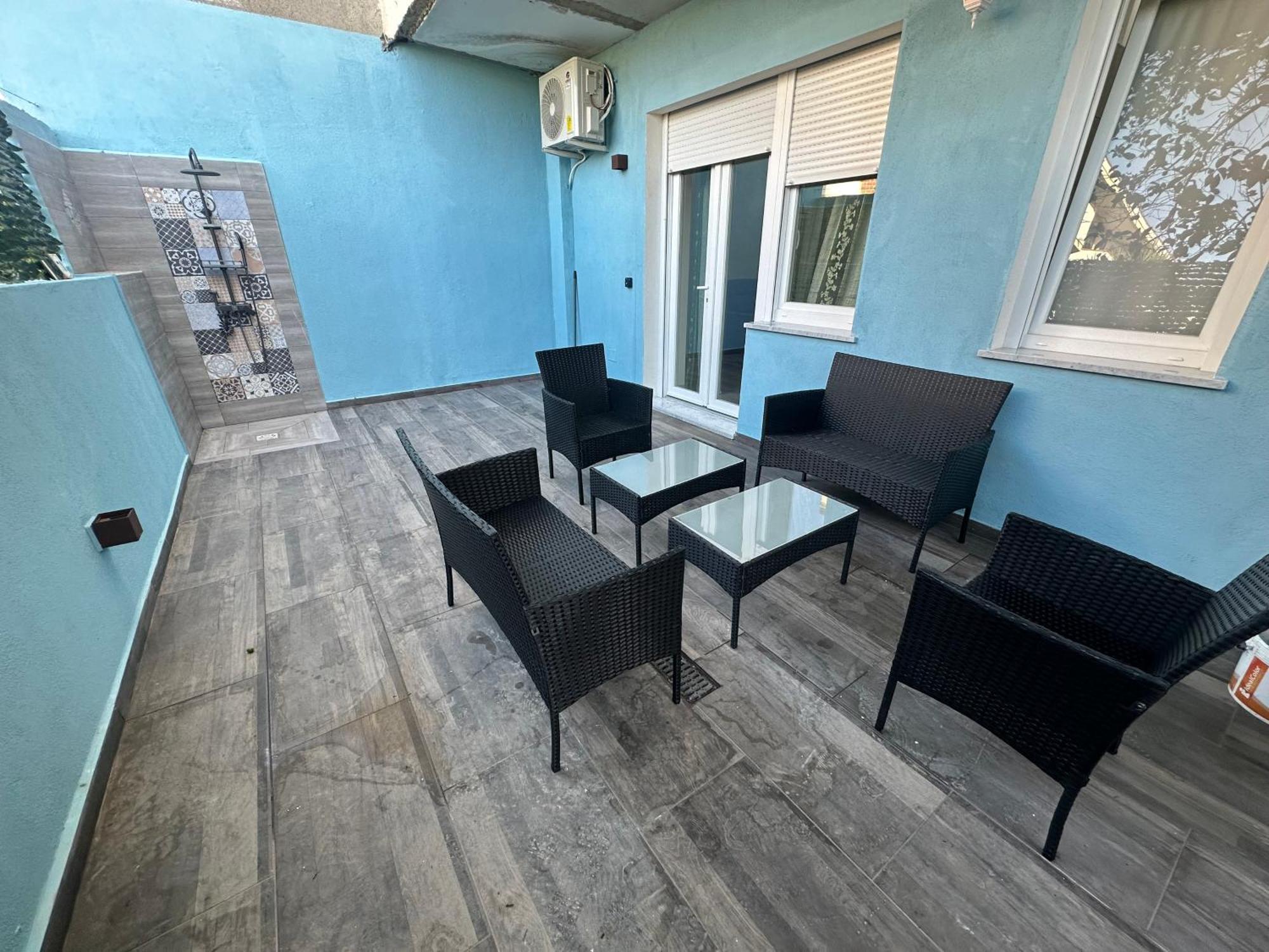 Nathouse Apartment Villafranca Tirrena Exterior photo