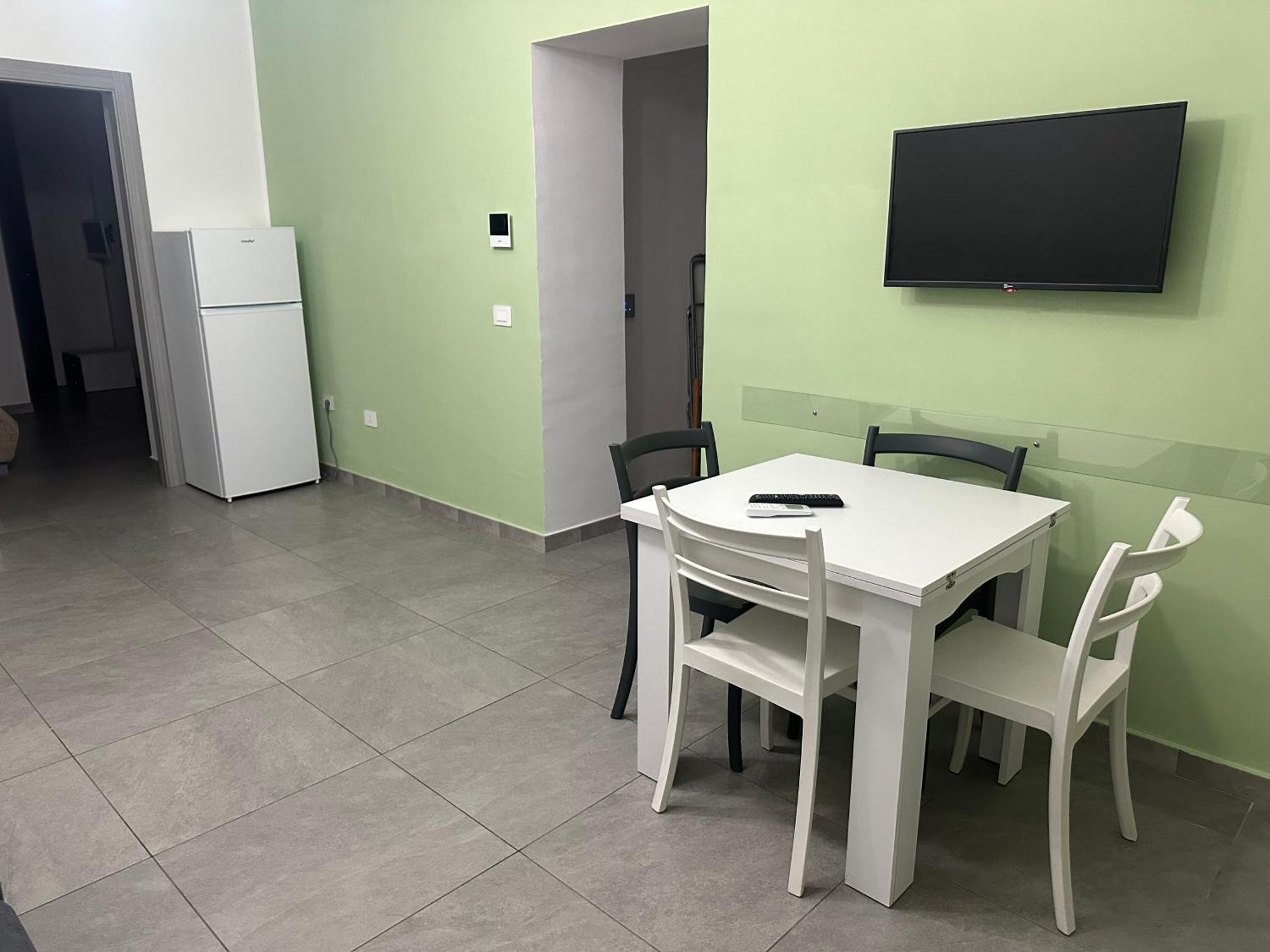 Nathouse Apartment Villafranca Tirrena Exterior photo